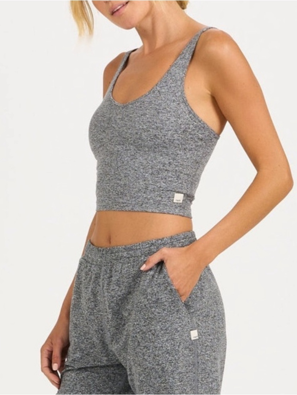 VUORI HALO PERFORMANCE CROP DREAMKNIT TANK BRA MEDIUM HEATHER GRAY